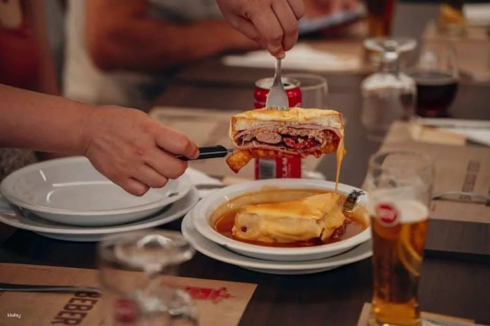Porto food and wine tasting walking tour