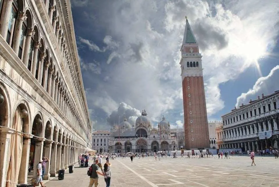Venice St. Mark's Basilica guided tour with terrace and museum