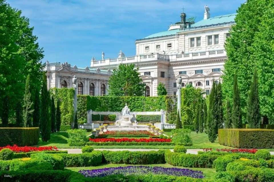 Vienna Audio Guide with TravelMate App