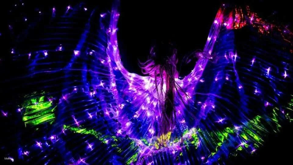 Black light theatre show in Prague "Images of Love"
