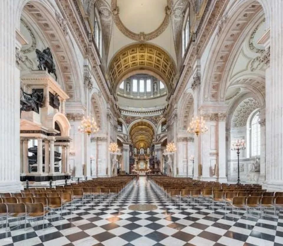 St Paul's Cathedral and London Top Sights Private Tour