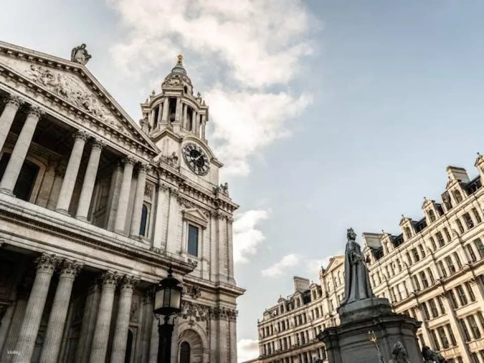 St Paul's Cathedral and London Top Sights Private Tour