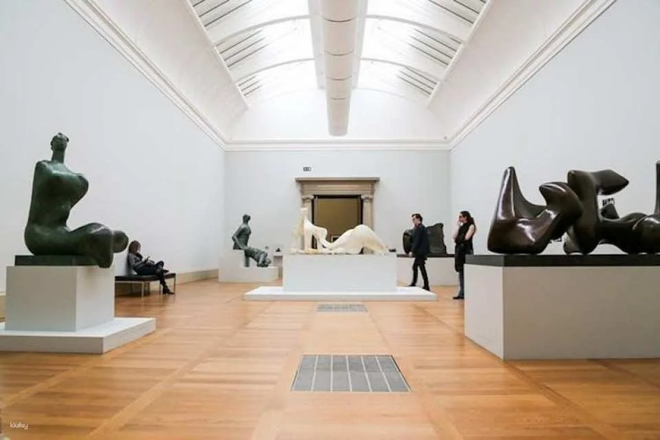 3 Best London Art Galleries Tour with a Local Guide