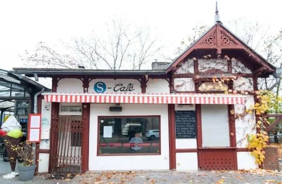 Guided tour of the Friedenau district in Berlin