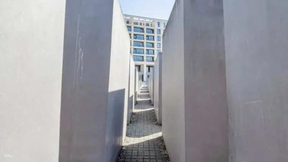 Tour of the Rise and Fall of National Socialist Berlin