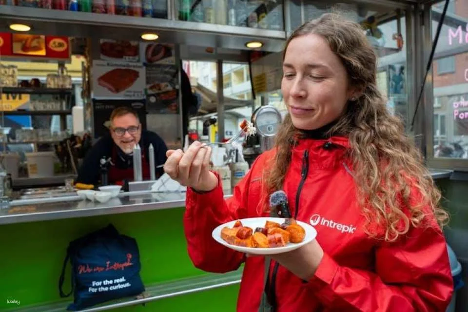 Vienna food, coffee and market guided tour