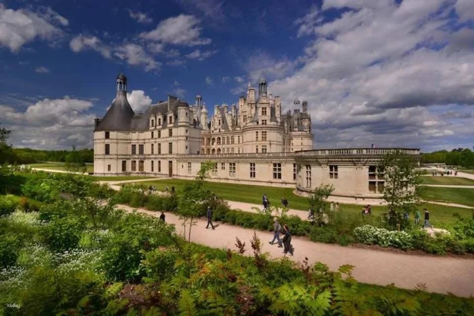 Entrance ticket to Chambord Castle