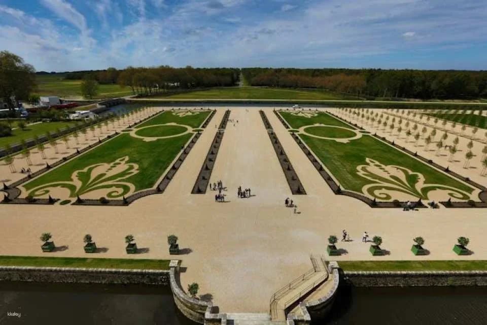 Entrance ticket to Chambord Castle