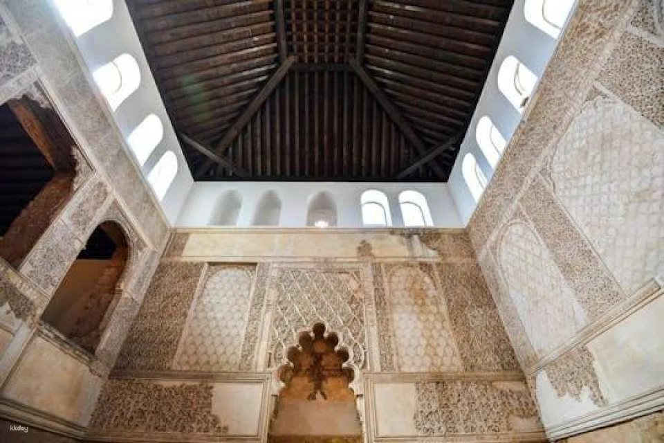 Mosque of Cordoba and Jewish quarter guided tour