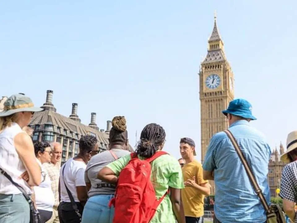 Sherlock Holmes Museum and Westminster Highlights Tour