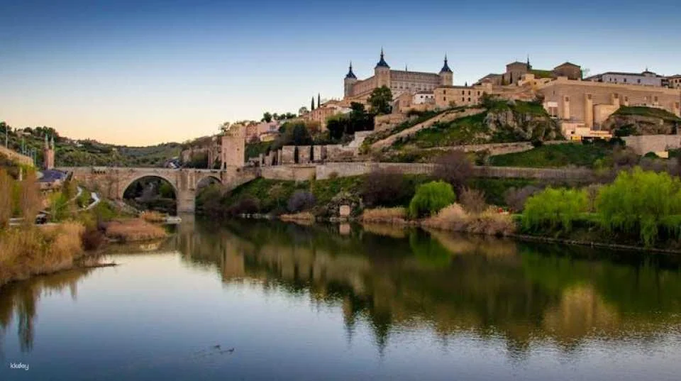 Guided tour to Santa María de Toledo Cathedral