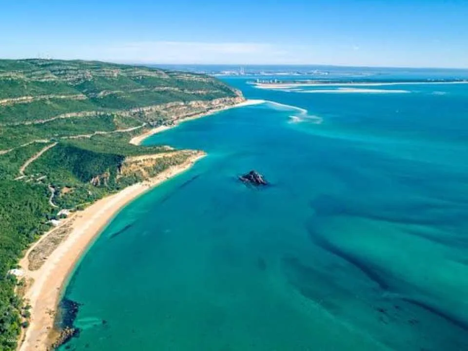 Arrábida Natural Park Shared Group Tour
