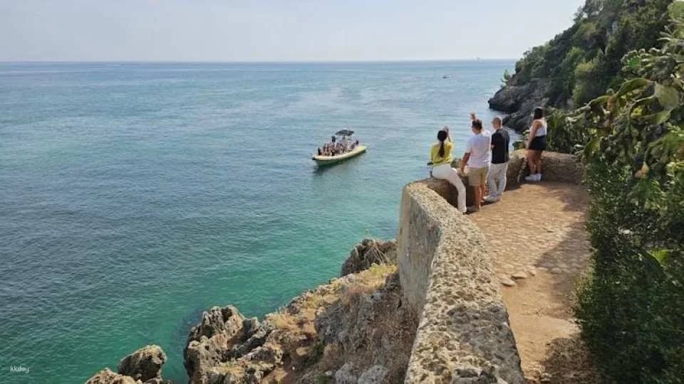 Arrábida Natural Park Shared Group Tour