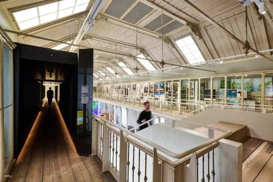 ARTIS Amsterdam Royal Zoo and ARTIS-Groote Museum Entrance Ticket