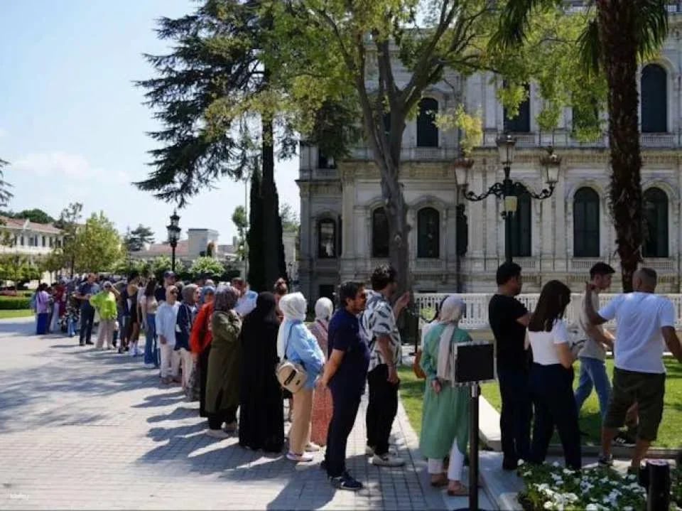Yildiz Palace Skip-the-Line Ticket and Audio Guide