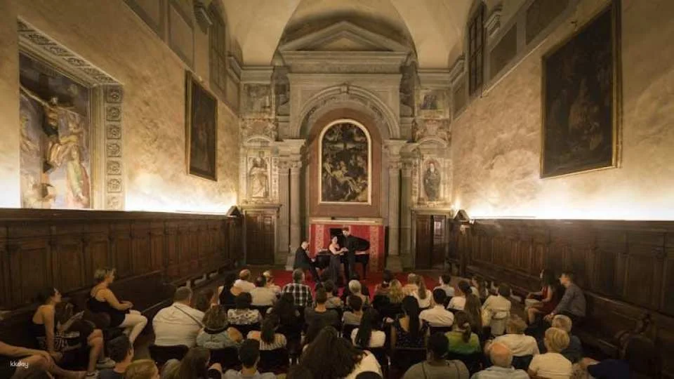 Italian opera concert in the Church of Santa Monaca in Florence