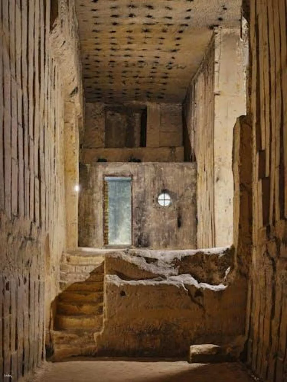 Maastricht's historic Zonneberg Caves guided tour