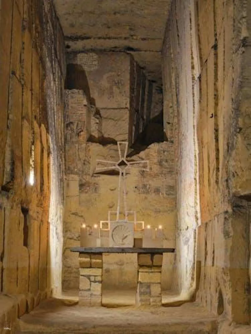 Maastricht's historic Zonneberg Caves guided tour