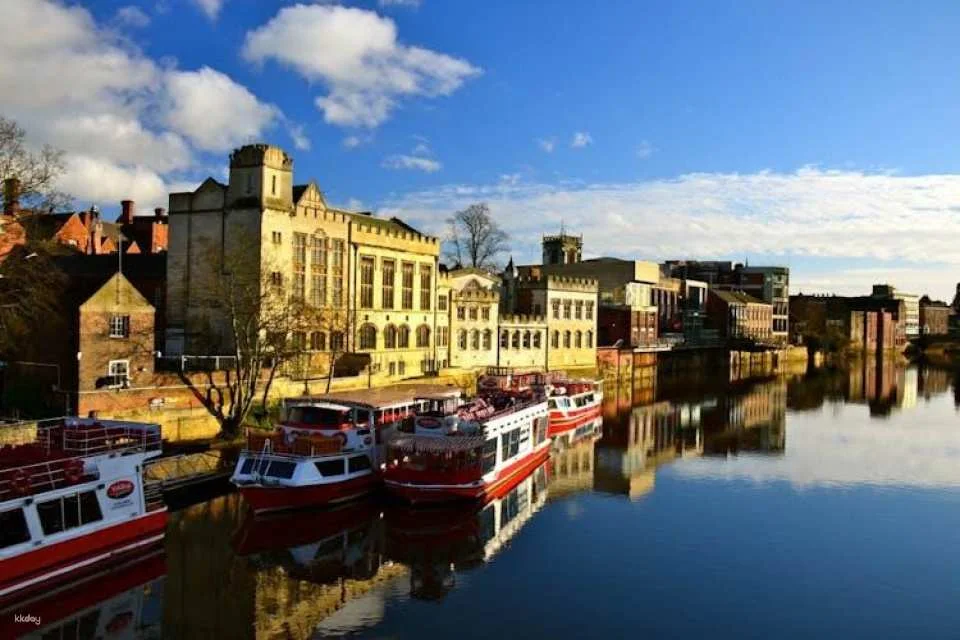 Best of York small group walking tour