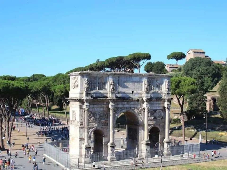 Colosseum, Roman Forum and Palatine Hill tour