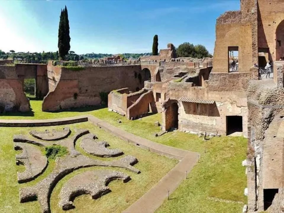 Colosseum, Roman Forum and Palatine Hill tour