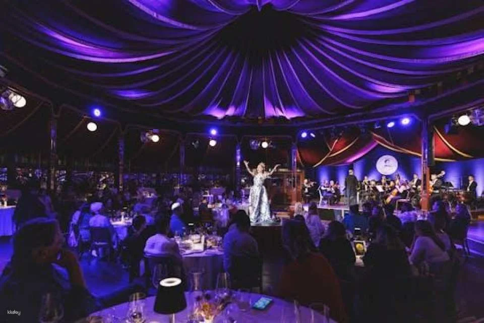 Strauss Dinner Show