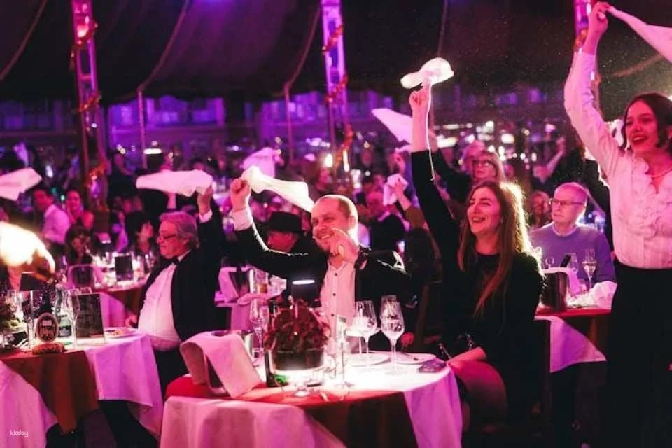 Strauss Dinner Show