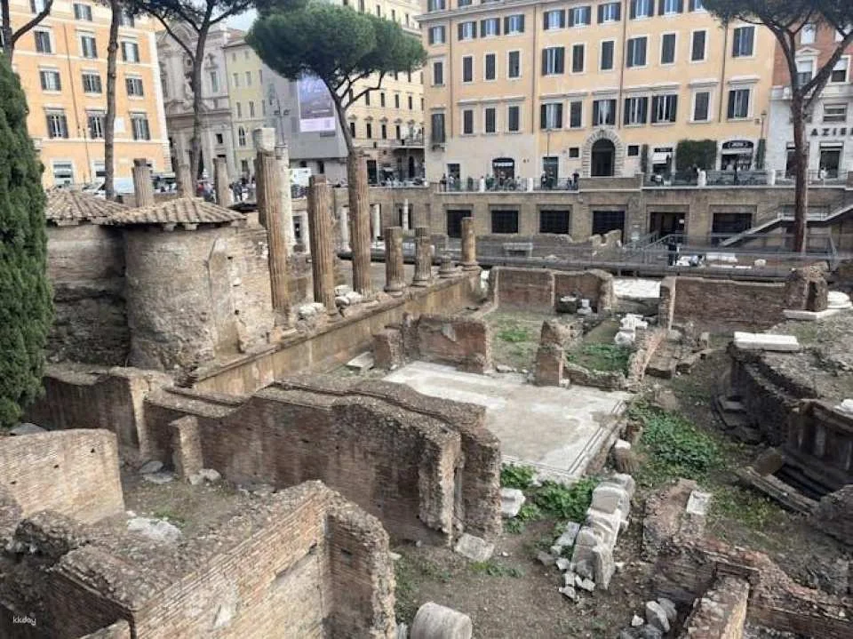 Archaeological Area Largo Argentina Skip-The-Line Tickets
