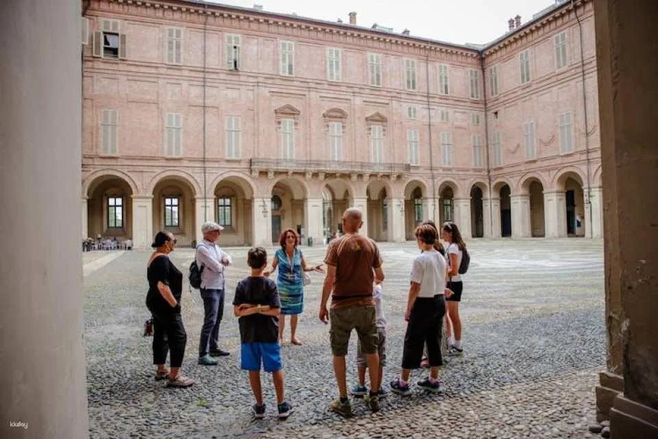 Royal Palace guided tour with skip the line ticket