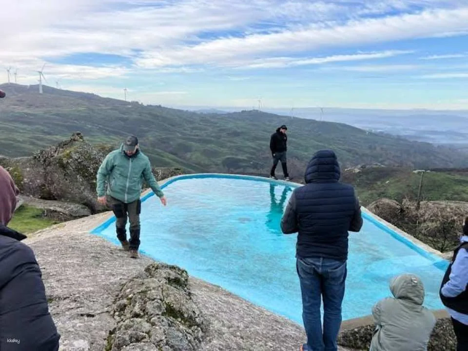 Northern Portugal Day Trip from Porto with Wine Tasting