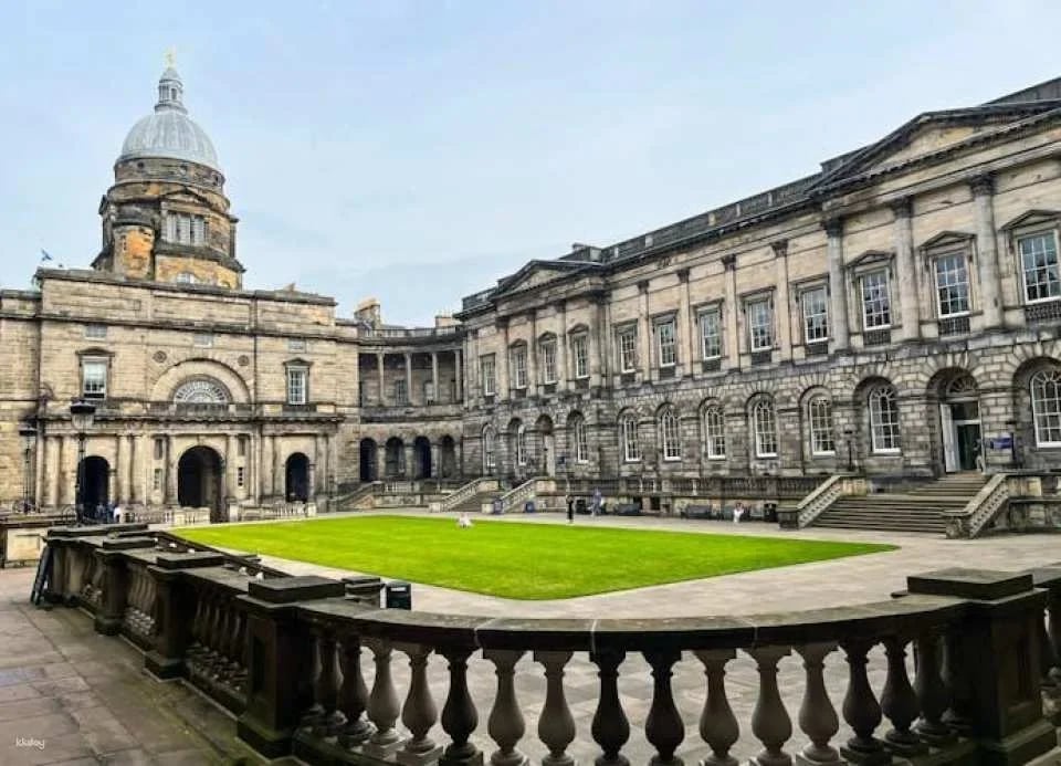 Harry Potter Guided Tour with Visit to Edinburgh Castle