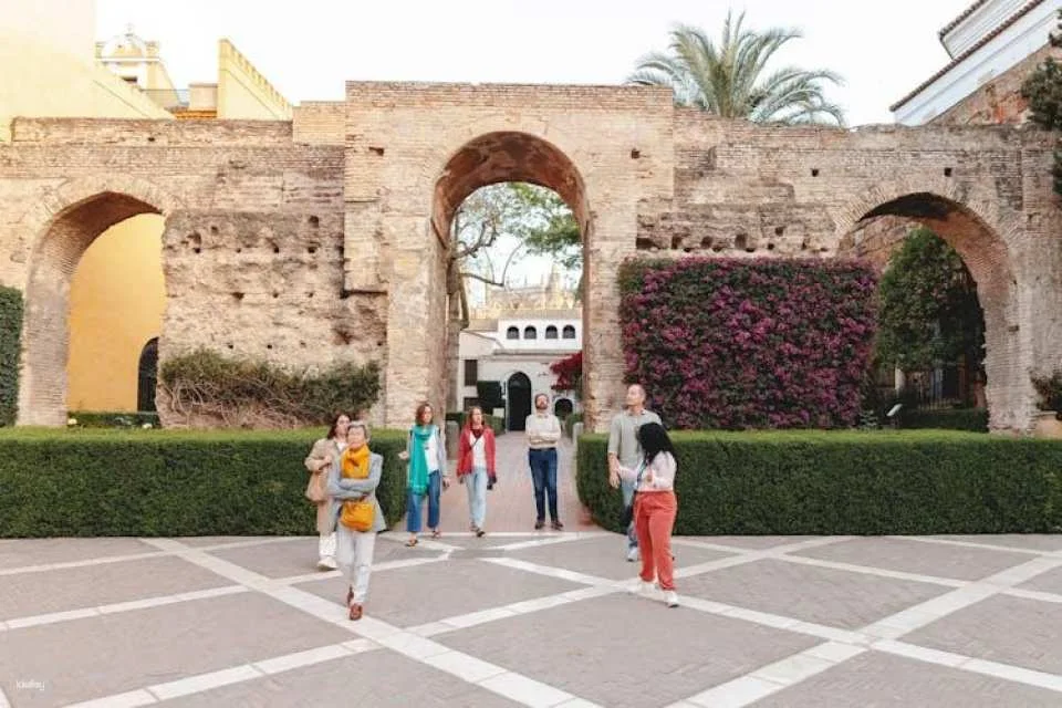 Tour with VIP Early Access to the Seville Royal Alcázar