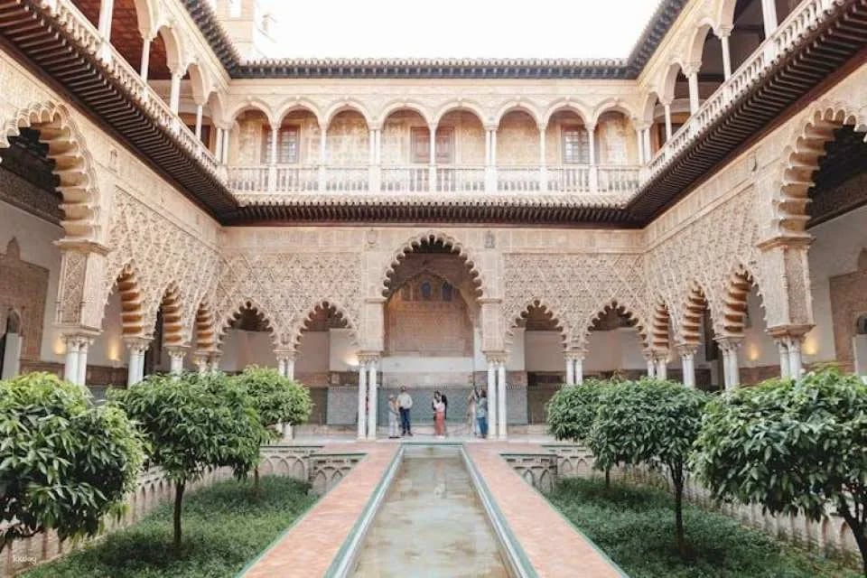 Tour with VIP Early Access to the Seville Royal Alcázar