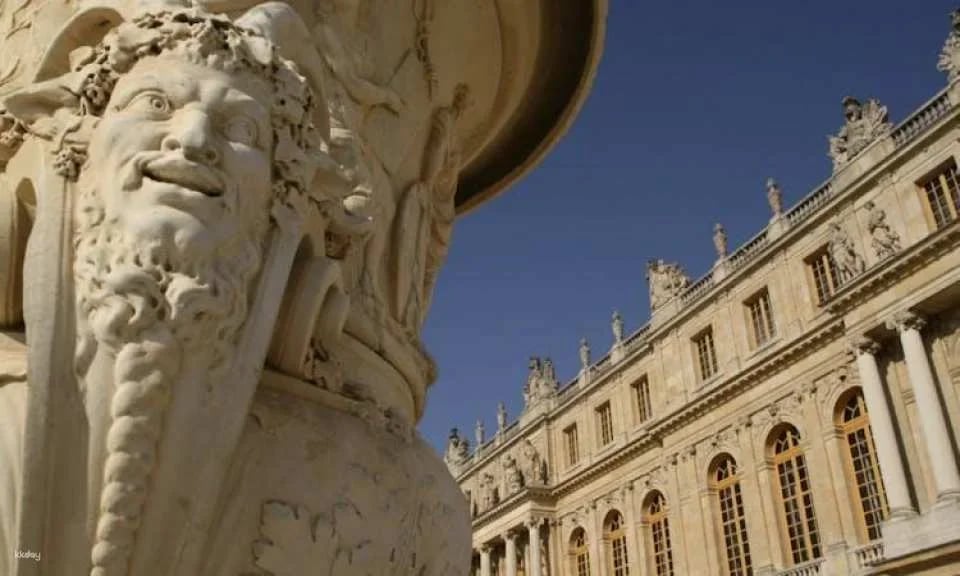 Versailles Palace guided visit from Paris and optional Gardens