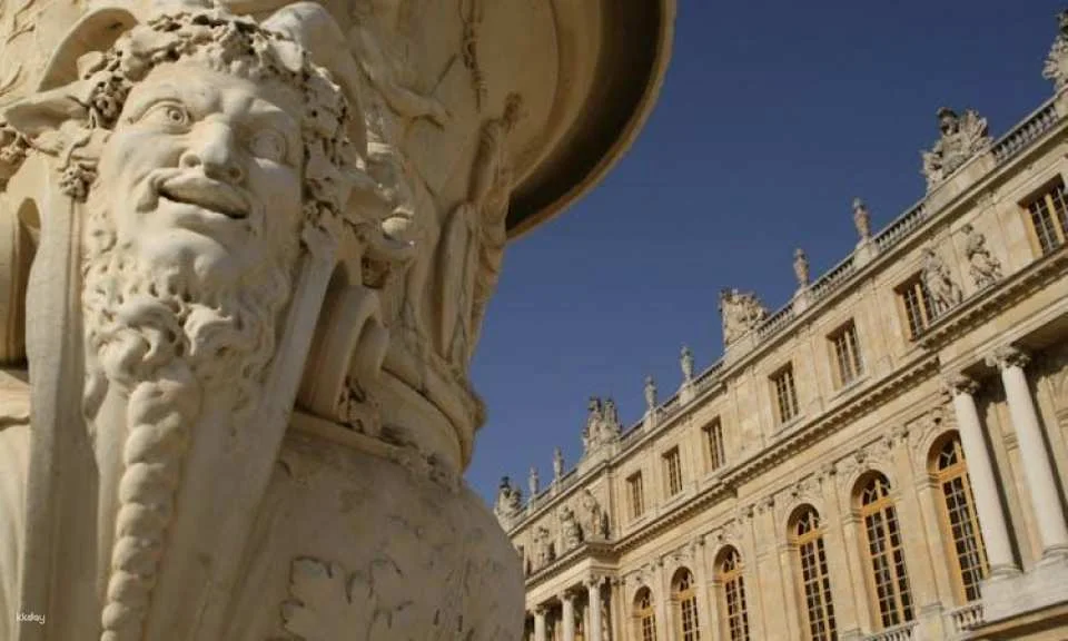 Versailles Palace guided visit from Paris and optional Gardens