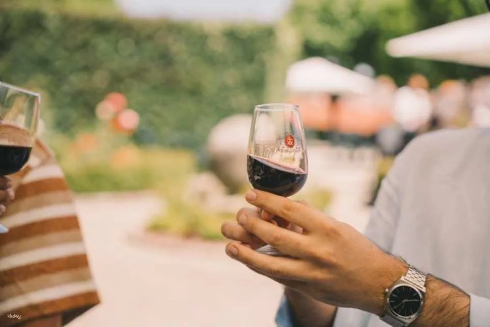 Self-Guided Taylor's Port Cellars Tour and Tasting in Porto