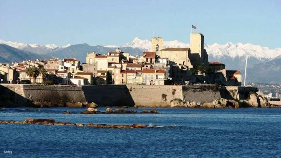 Cannes, Antibes and St Paul de Vence half-day private tour
