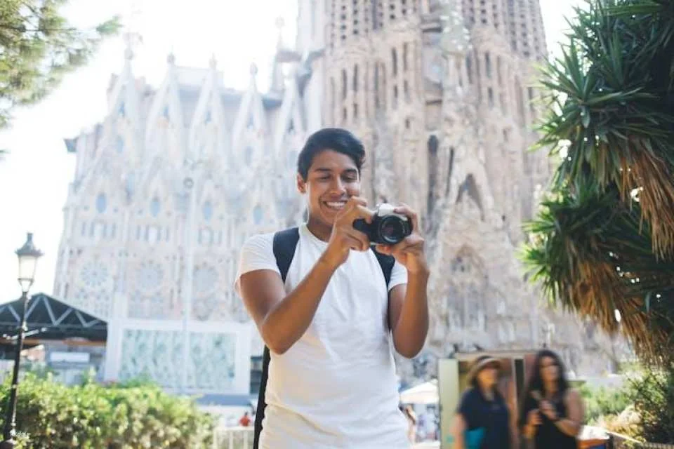Skip the Line: Sagrada Familia Guided Tour