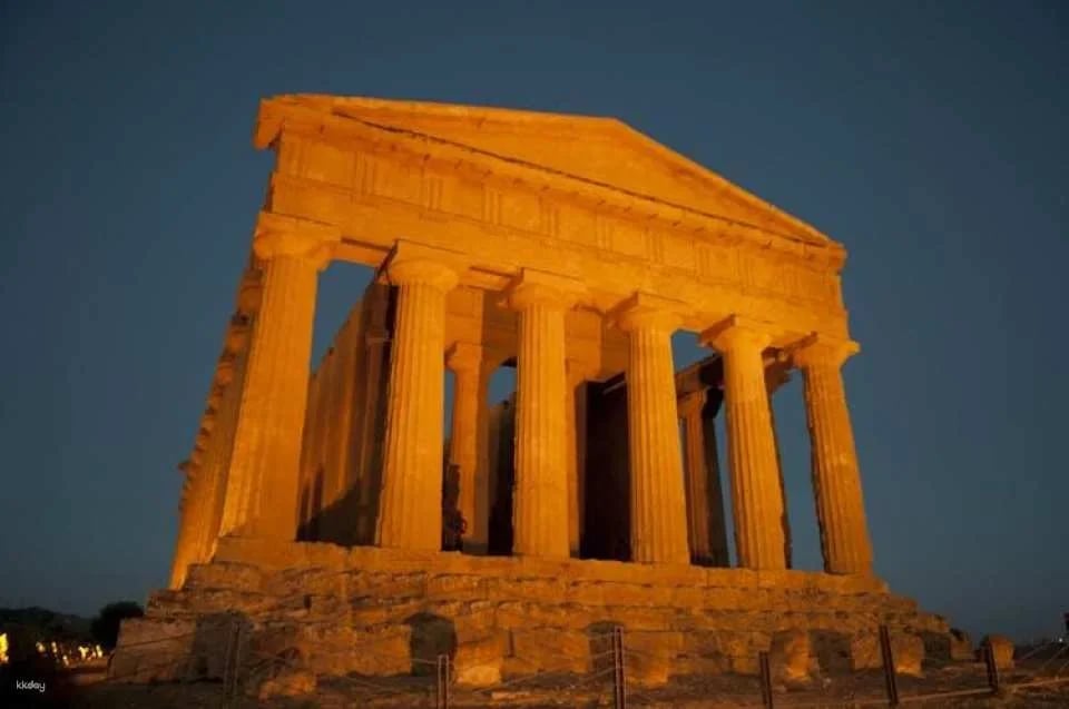 Valley of the Temples sunset guided tour with skip-the-line ticket
