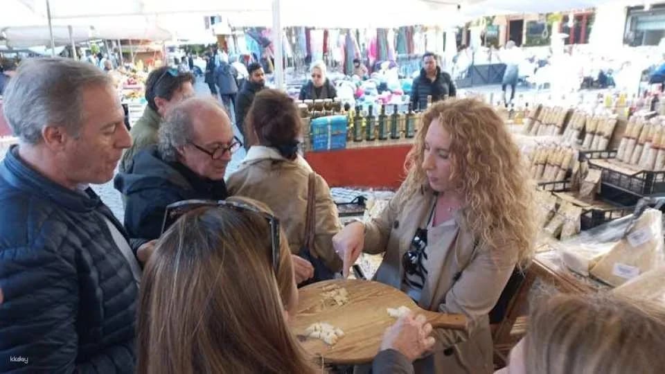 Rome Food Tasting Tour in Trastevere