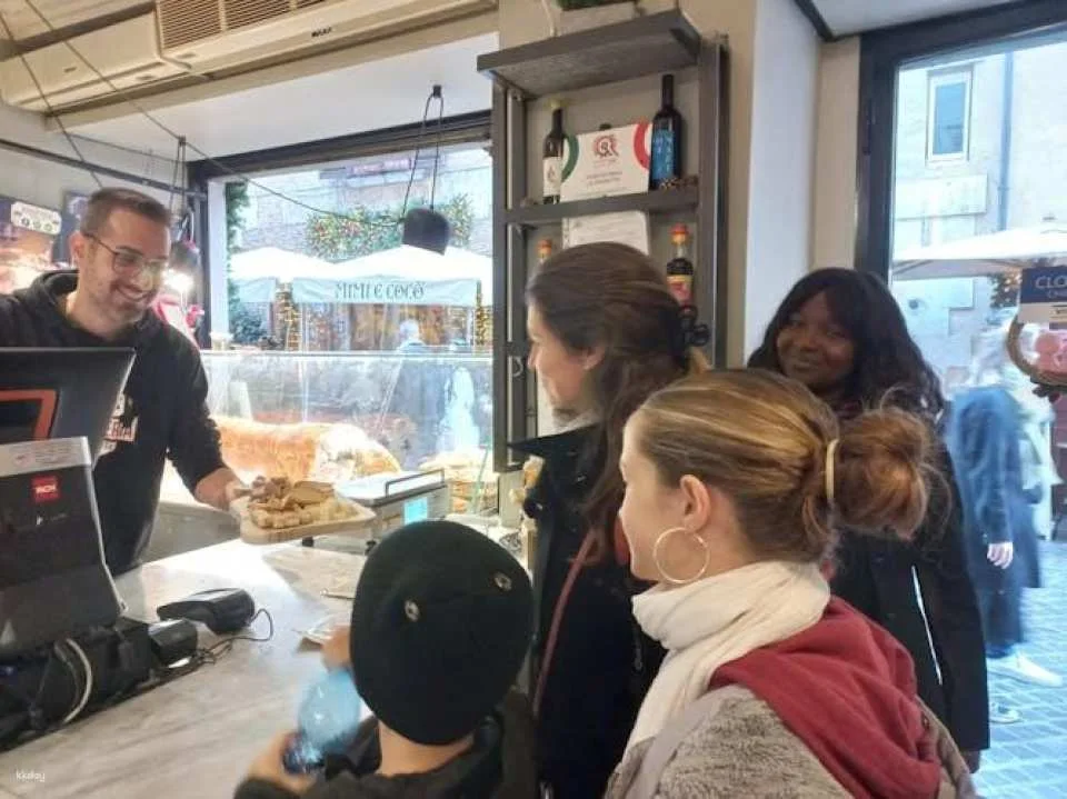 Rome Food Tasting Tour in Trastevere