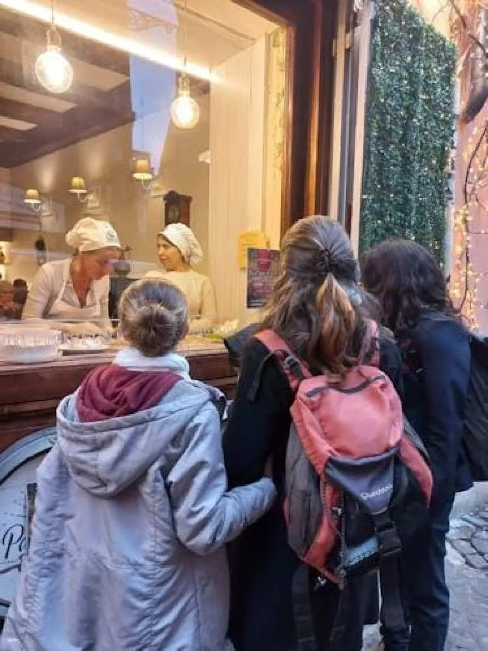 Rome Food Tasting Tour in Trastevere