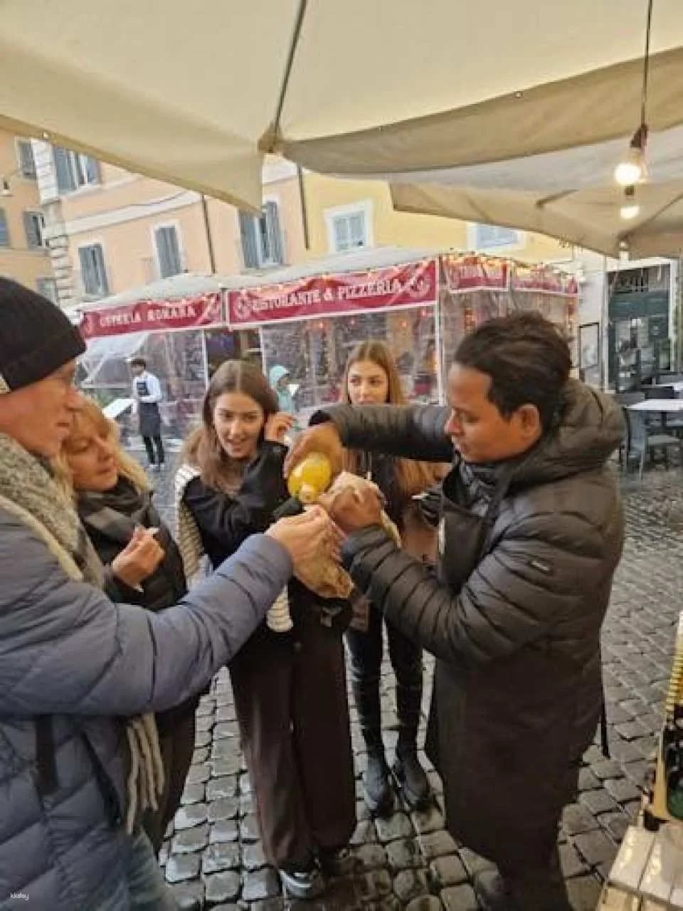 Rome Food Tasting Tour in Trastevere