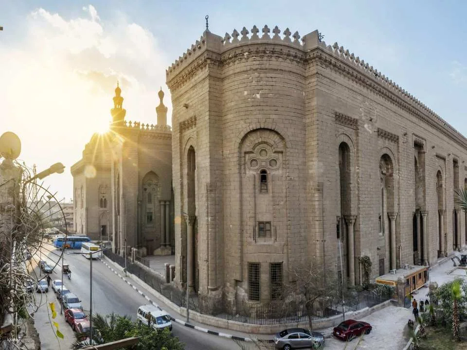 2-Days Islamic and Coptic Cairo Tour With Nile Felucca Ride