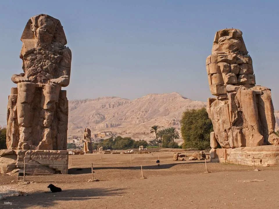 Full-Day East & West Bank Highlights With Hot Air Balloon Ride