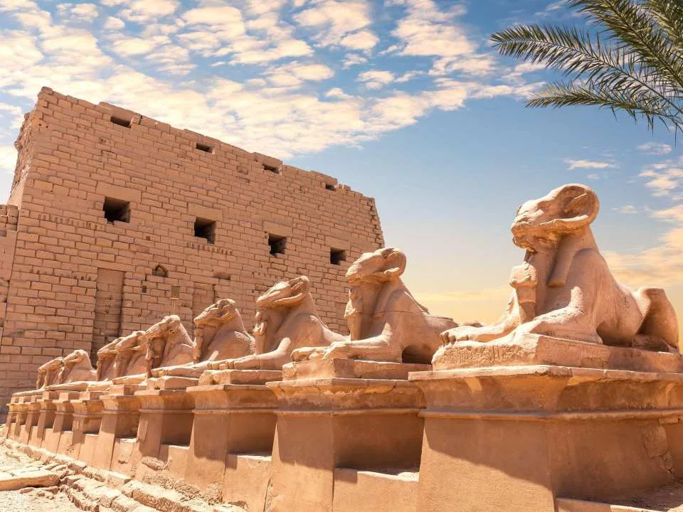 Hot Air Balloon Ride With Hatshepsut, Karnak Temple & Memnon