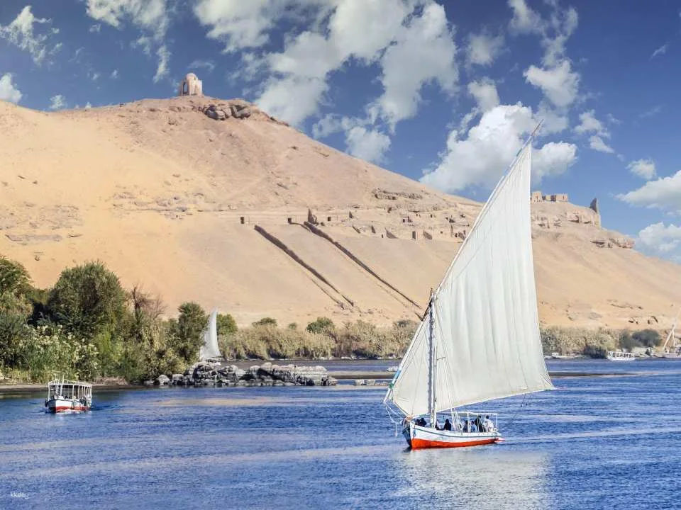 Karnak Temple Tour With East Bank Luxor and Felucca Ride