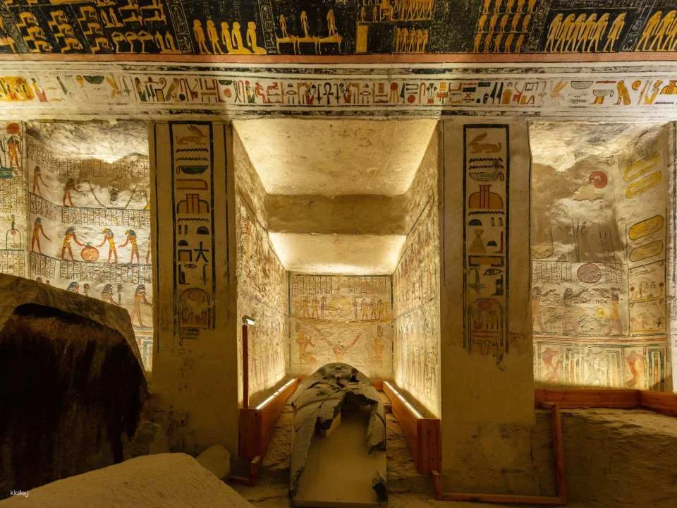 Full-Day Royal Tombs of West Bank Luxor Tour With Private Guide