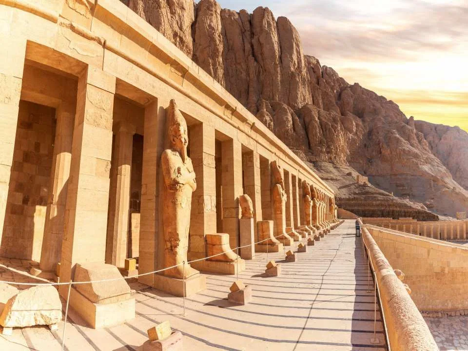 Luxor Valley Of The Kings Tour With Queens & Colossi Of Memnon