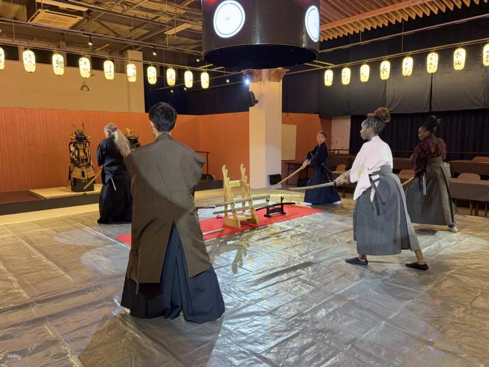 Osaka Rinku Castle | Sumo Wrestling Show & Samurai Iaido Experience (Meal Included, Optional)